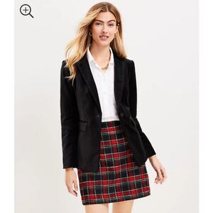Black LOFT Velvet Collared Button Front Long Sleeve Blazer (NWT)